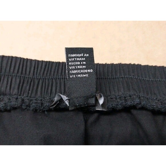 Forever 21 Size Small Black Pants Tapered Twill Elastic Waist Casual Comfy Work - Picture 4 of 13